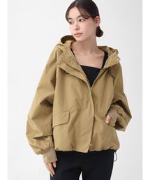 YORT（ヨート）の「【撥水・２wayストレッチ】フード付きマウンテンパーカー（マウンテンパーカー）」