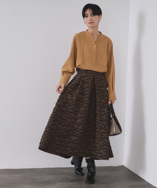 OPAQUE.CLIP（オペークドットクリップ）の「タックスキッパーブラウス【洗濯機OK】（シャツ/ブラウス・レディース・ブラック/ホワイト/キャメル/ボルドー・38/40/42）」の17枚目の写真