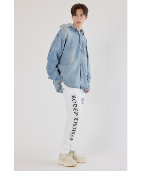 RODEO CROWNS WIDE BOWL（ロデオクラウンズワイドボウル）の「フーデッドデニムシャツジャケット（デニムジャケット・メンズ・ブラック/ライトブルー・LARGE/MEDIUM）」の15枚目の写真