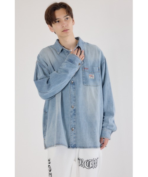 RODEO CROWNS WIDE BOWL（ロデオクラウンズワイドボウル）の「フーデッドデニムシャツジャケット（デニムジャケット・メンズ・ブラック/ライトブルー・LARGE/MEDIUM）」の17枚目の写真