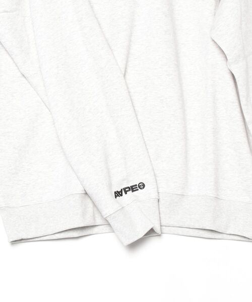 AAPE BY A BATHING APE（エーエイプバイアベイシングエイプ）の「AAPE NOW HEART CREW NECK SWEAT（スウェット・メンズ・オフホワイト・SMALL/MEDIUM/LARGE/X-SMALL/X-LARGE）」の6枚目の写真