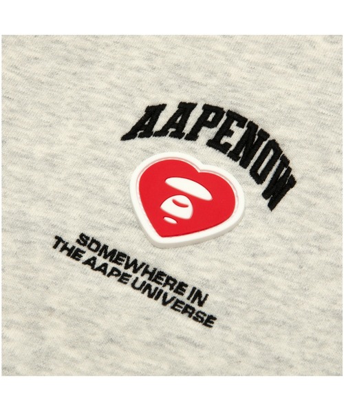 AAPE BY A BATHING APE（エーエイプバイアベイシングエイプ）の「AAPE NOW HEART CREW NECK SWEAT（スウェット・メンズ・オフホワイト・SMALL/MEDIUM/LARGE/X-SMALL/X-LARGE）」の3枚目の写真