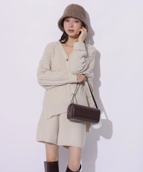 Mystrada(マイストラーダ)の「ケーブル編みカーデ(ニット/セーター・レディース・オフホワイト/ブラウン系その他3・38)」の6枚目の写真