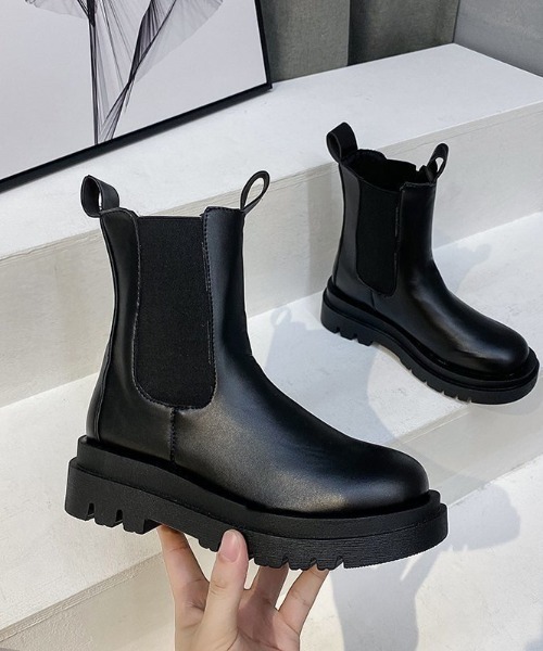 yuue' ( wear )(ユーイ)の「厚底サイドゴアショートブーツ(ブーツ・レディース・ブラック・23.5cm/24.5cm)」の9枚目の写真