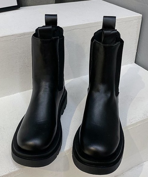 yuue' ( wear )(ユーイ)の「厚底サイドゴアショートブーツ(ブーツ・レディース・ブラック・23.5cm/24.5cm)」の12枚目の写真