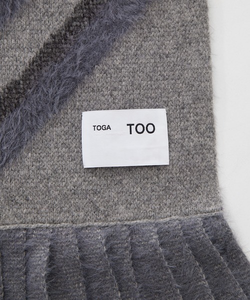 TOGA(トーガ)の「【TOGA TOO/トーガトゥ】Regimental knit stole/レジメンタルニットストール(マフラー・レディース・ブラック/グレー・FREE)」の16枚目の写真
