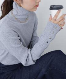 ◆〈ＭＦＭ〉袖金ボタンリブタートルニット