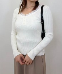 レースネックリブニット