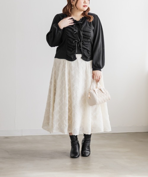 CLETTE(クレット)の「CLETTEオリジナルフロントリボンギャザーデザインカットソー(Tシャツ/カットソー・レディース・テラコッタ/アイボリー/ブラック・LL/3L/4L)」の9枚目の写真