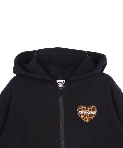 ANAP kids（アナップキッズ）の「KOGYARU×ANAP 2パターン柄 ビックパーカー【親子お揃い】【ジュニアお揃い】（パーカー・キッズ・ブラック/ピンク・110/120/130）」の12枚目の写真