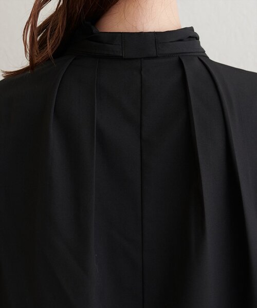 natural couture(ナチュラルクチュール)の「ボウタイリボンブラウス(シャツ/ブラウス・レディース・ブラック/サックスブルー/オフホワイト/ピンク・FREE)」の6枚目の写真