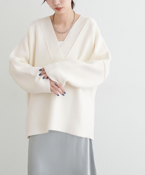 LARUTA（ラルータ）の「【LARUTA】ウール混ジャガード袖切替プルオーバー（ニット/セーター・レディース・オフホワイト/チャコールグレー/モカ/ピンク・FREE）」の5枚目の写真