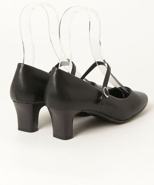 Perfect Suit FActory（パーフェクトスーツファクトリー）の「スクエアストラップリクルートパンプス（パンプス・レディース・ブラック・22.5㎝/23cm/23.5cm/24cm/24.5cm/25㎝/25.5cm/22cm）」の2枚目の写真