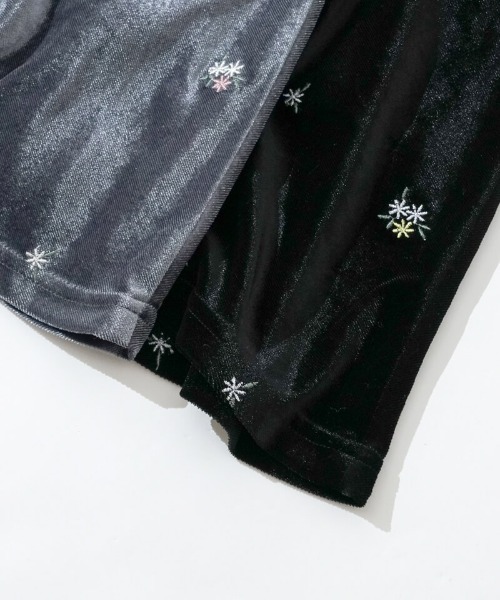 flower（フラワー）の「ベロアエンブロイダリーワンピース（ワンピース・レディース・グレー/ブラック・FREE）」の20枚目の写真