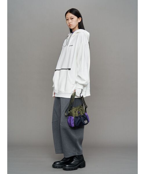 UN3D.（アンスリード）の「【WEB限定】2WAY POCKET NYLON SHOULDER / 2WAYポケットナイロンショルダー（ショルダーバッグ・レディース・ブラック/その他1・FREE）」の5枚目の写真