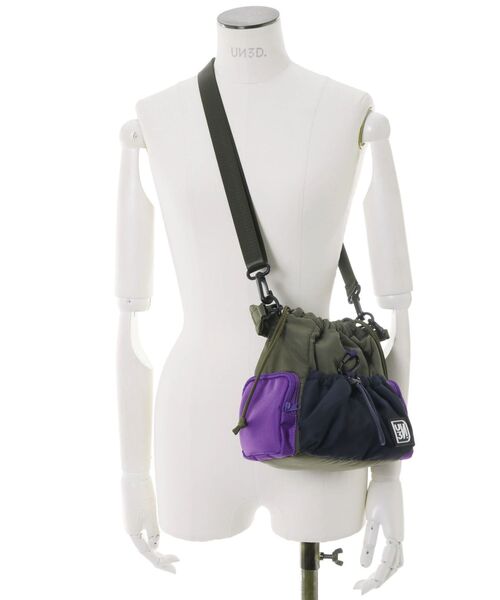 UN3D.（アンスリード）の「【WEB限定】2WAY POCKET NYLON SHOULDER / 2WAYポケットナイロンショルダー（ショルダーバッグ・レディース・ブラック/その他1・FREE）」の14枚目の写真