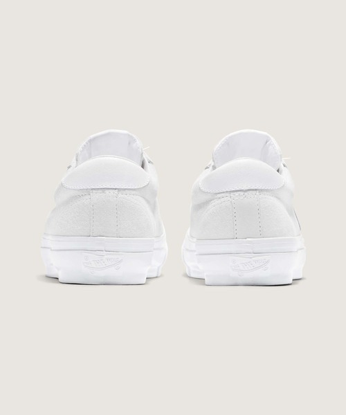 VANS(バンズ)の「PREMIUM スポーツ 73 / Sport 73 LX PIG SUEDE WHITE/WH VN000CR1WWW1(スニーカー・メンズ・オフホワイト・12/4.5/5/5.5/6/6.5/7/7.5/8/8.5/9/9.5/10/10.5/11/11.5/4)」の4枚目の写真