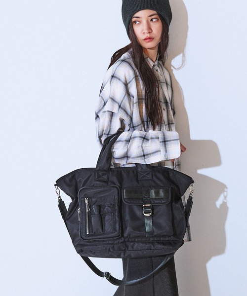 JEANASIS（ジーナシス）の「ナイロンポケットトート/637885（トートバッグ・レディース・ブラック/カーキ・FREE）」の2枚目の写真