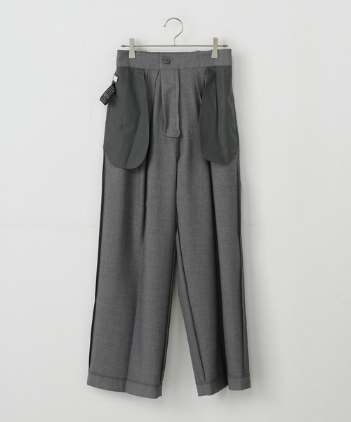 La TOTALITE(ラトータリテ)の「【洗える】タックワイドパンツ(スラックス・レディース・チャコールグレー/ホワイト・36/38)」の11枚目の写真