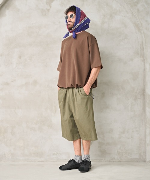 Kelen(ケレン)の「「KELEN MENS / ケレン メンズ」BALLOON TOP(Tシャツ/カットソー・メンズ・オフホワイト/チャコールグレー/ブラウン/ブラック・40/38/42)」の5枚目の写真
