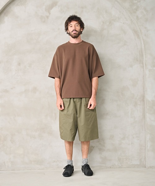 Kelen(ケレン)の「「KELEN MENS / ケレン メンズ」BALLOON TOP(Tシャツ/カットソー・メンズ・オフホワイト/チャコールグレー/ブラウン/ブラック・40/38/42)」の11枚目の写真