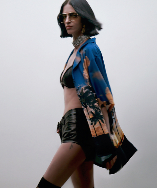 UNTAGE（アンテージ）の「ヤシの木プリントボウリングシャツ[ブルー(ユニセックス)]_UTS-SS01（シャツ/ブラウス・メンズ・その他・MEDIUM/LARGE）」の2枚目の写真
