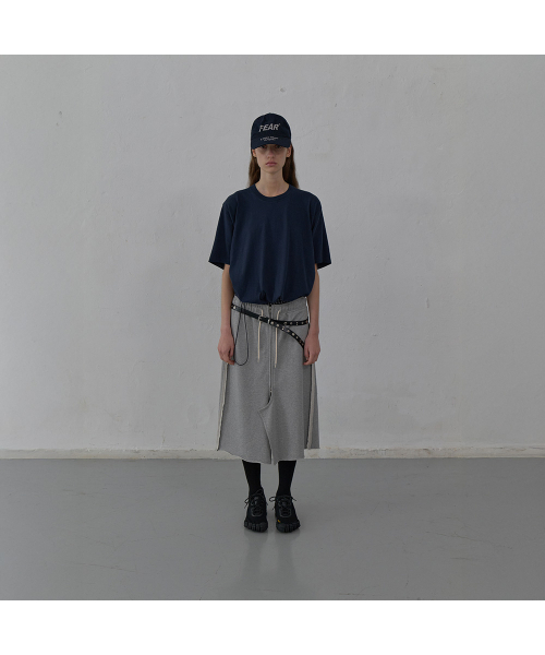 LCDC TM(エルシーディーシーティーエム)の「RAW CUT DETAIL JERSEY SKIRT (MELANGE GREY)(スカート・レディース・その他・SMALL/MEDIUM)」の2枚目の写真