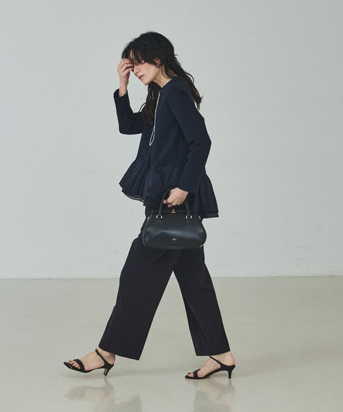 qualite（カリテ）の「タフタコンビプルオーバー/オケージョン/セレモニー/フォーマル/オフィスカジュアル（シャツ/ブラウス・レディース・ダークネイビー/オフホワイト・フリー）」の7枚目の写真