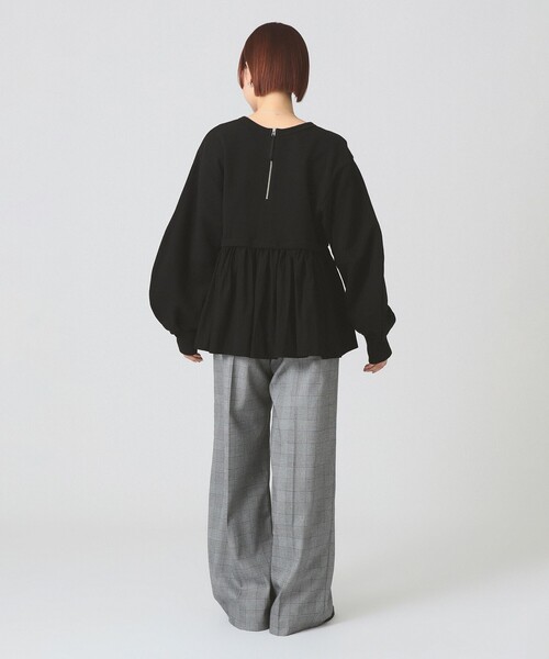 Ray BEAMS（レイビームス）の「ギャザー キリカエ スウェット クルーネック トップス（スウェット・レディース・ブラック/シルバー・ONE SIZE）」の9枚目の写真