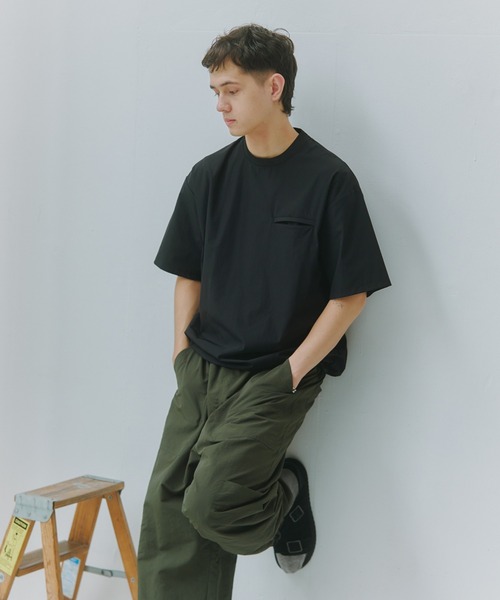 MAISON CLUB(メゾンクラブ)の「【MAISON CLUB】Nylon Ripstop Bigpocket Cargo Pants / ナイロンリップストップビッグポケットカーゴパンツ KKP(カーゴパンツ・メンズ・カーキ/ブラック/ブラウン・L/M)」の21枚目の写真