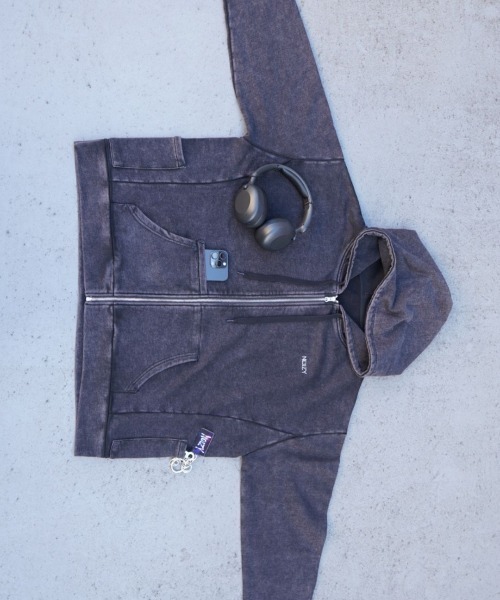 NOIZY(ノイジー)の「Threads Zip-Up Pigment Hoodie / ワンポイント 刺繍 ジップパーカー スウェットパーカー ピグメント フーディー(パーカー・メンズ・ブラック系その他・LARGE/MEDIUM)」の3枚目の写真