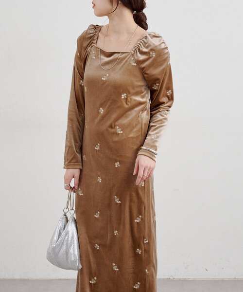 セール】ベロア刺繍ワンピース（ワンピース）｜SHENERY（シーナリー