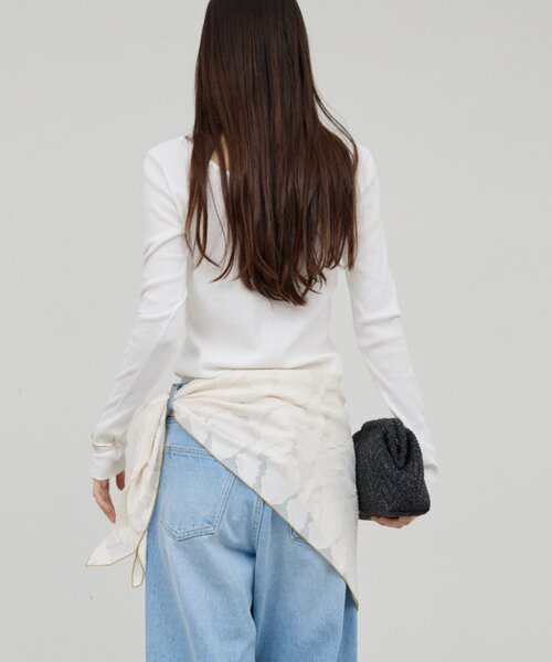 GALLARDAGALANTE（ガリャルダガランテ）の「シフォンジャガードスカーフ（バンダナ/スカーフ・レディース・オフホワイト/オレンジ・FREE）」の6枚目の写真