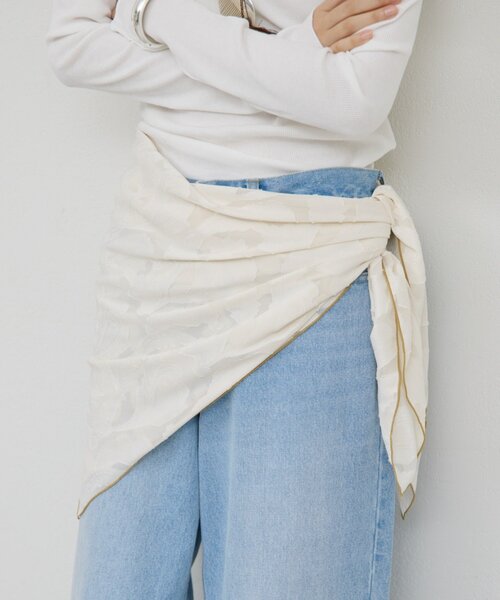 GALLARDAGALANTE（ガリャルダガランテ）の「シフォンジャガードスカーフ（バンダナ/スカーフ・レディース・オフホワイト/オレンジ・FREE）」の7枚目の写真