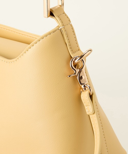 LE VERNIS（ル・ベルニ）の「LE VERNIS(ル・ベルニ) 【オケージョン対応】Marble horn SQ bag（ハンドバッグ・レディース・ブルー/ブラック/イエロー・FREE）」の13枚目の写真