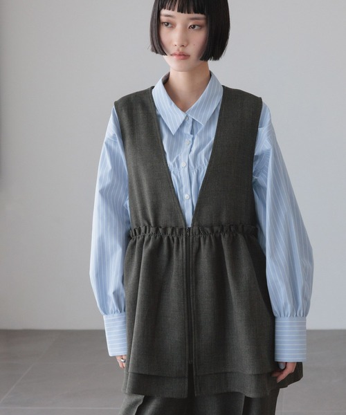 LOWRYS FARM（ローリーズファーム）の「メランジツイルベスト　593590（ベスト・レディース・チャコールグレー/ブラウン/ネイビー/グレー・FREE）」の2枚目の写真