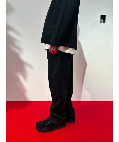ESTNATION(エストネーション)の「ESTNATION / ミラノリブ テーパードパンツ(その他パンツ・メンズ・オフホワイト/ブラック・LARGE/MEDIUM)」の11枚目の写真