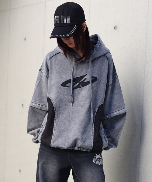 ATMARK（アットマーク）の「《２サイズ展開　/　UNISEX　》メッシュアップリケ　２wayパーカー（パーカー・レディース・ブラック/グレー・L/M）」の17枚目の写真