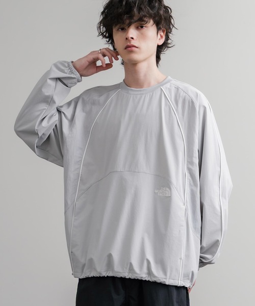 THE NORTH FACE(ザノースフェイス)の「日本未展開モデル THE NORTH FACE ザ・ノースフェイス DYNAMO CREWNECK ダイナモクルーネックナイロン長袖カットソー(Tシャツ/カットソー・メンズ・ライトグレー/チャコールグレー/ブラック・L/M/XL/S)」の3枚目の写真