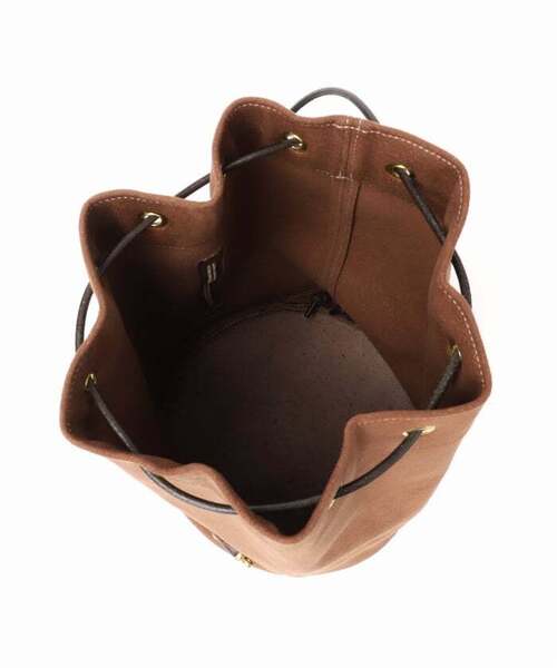 FRAMeWORK（フレームワーク）の「《追加》BRICK/ブリック 別注ULTRA SUEDE FABRIC POOLBAG2（ショルダーバッグ・レディース・ブラウン・FREE）」の13枚目の写真