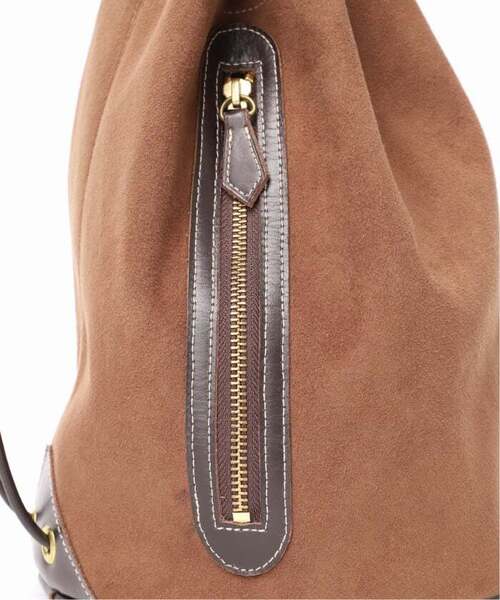 FRAMeWORK（フレームワーク）の「《追加》BRICK/ブリック 別注ULTRA SUEDE FABRIC POOLBAG2（ショルダーバッグ・レディース・ブラウン・FREE）」の18枚目の写真