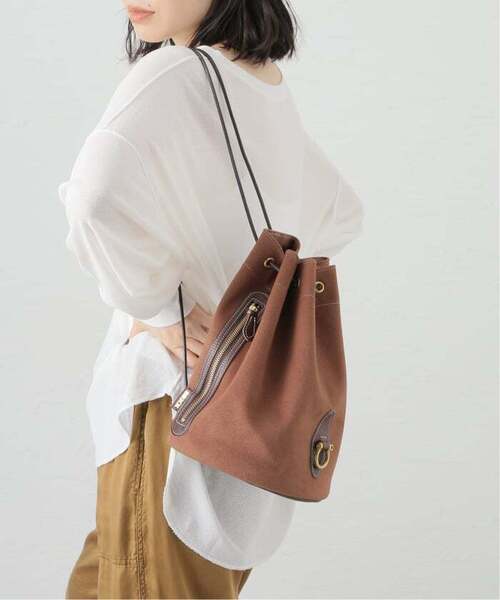 FRAMeWORK（フレームワーク）の「《追加》BRICK/ブリック 別注ULTRA SUEDE FABRIC POOLBAG2（ショルダーバッグ・レディース・ブラウン・FREE）」の21枚目の写真