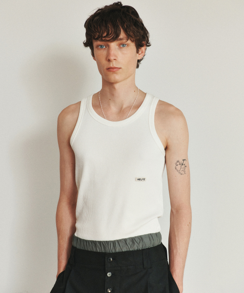HEUTE(ホイテ)の「HET RIBBED SLIM SLEVELESS TOP (OFF WHITE)(Tシャツ/カットソー・メンズ・その他・M/L)」の1枚目の写真