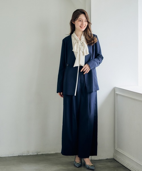 12Twelve Agenda(トゥエルブ アジェンダ)の「配色デザインパンツ(その他パンツ・レディース・ライトグレー/ネイビー・M/S)」の6枚目の写真
