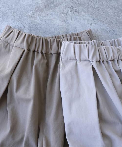 yuni(ユニ )の「60/2強撚twill ゴムタックパンツ 1701PT021261(その他パンツ・レディース・ブラウン/ベージュ・FREE)」の3枚目の写真