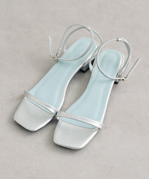 mystic（ミスティック）の「ストラップフラットサンダル（サンダル・レディース・ブラック/シルバー/イエロー・38/37/36）」の21枚目の写真