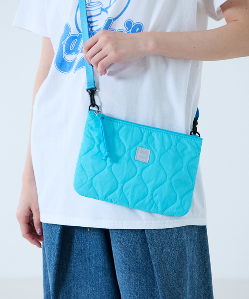 MIS（エムアイエス）の「【MIS/エムアイエス】ミリタリーキルトサコッシュ / 2WAY（ボディバッグ/ウエストポーチ・レディース・ピンク/ベージュ/ブラック/ブルー・フリー）」の12枚目の写真