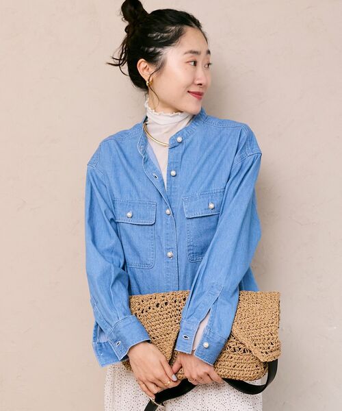 le.coeur blanc（ルクールブラン）の「バックル付き透かし編みペーパーバッグ（ショルダーバッグ・レディース・アイボリー/ベージュ・FREE）」の4枚目の写真