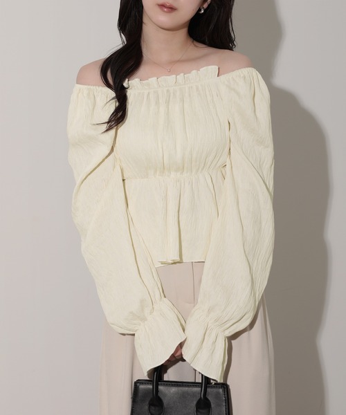 nouvellemoi(ヌーベルモイ)の「2WAYシボ加工ペプラムオフショルブラウス(その他トップス・レディース・ブラック/アイボリー/ピンク・FREE)」の1枚目の写真