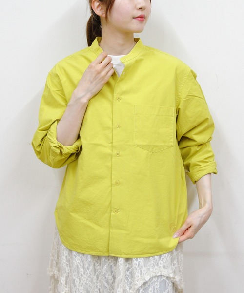 ORCIVAL(オーシバル)の「ORCIVAL/オーシバル ガーメントダイポプリン バンドカラー ロングスリーブシャツ BAND COLLAR POPLIN LONG SLEEVE SHIRT OR-B0444 GDP(シャツ/ブラウス・メンズ・ダークベージュ/チャコールグレー/クリーム/イエロー・1/5/4)」の4枚目の写真